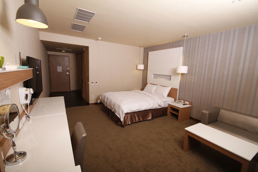 Kindness Hotel Hualien Luaran gambar